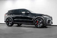 Jaguar F-PACE P550 V8 SVR