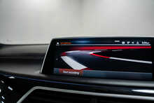 BMW 7 Series 730d MHT M Sport