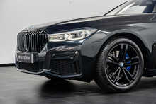 BMW 7 Series 730d MHT M Sport