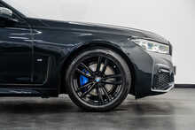 BMW 7 Series 730d MHT M Sport