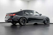 BMW 7 Series 730d MHT M Sport