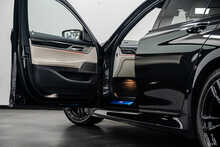 BMW 7 Series 730d MHT M Sport