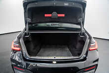 BMW 7 Series 730d MHT M Sport