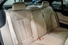 BMW 7 Series 730d MHT M Sport