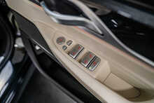 BMW 7 Series 730d MHT M Sport