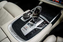 BMW 7 Series 730d MHT M Sport