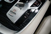 BMW 7 Series 730d MHT M Sport