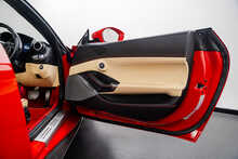 Ferrari Portofino T V8