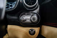 Ferrari Portofino T V8