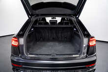 Audi RSQ8 TFSI V8 Vorsprung