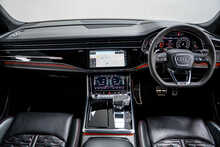 Audi RSQ8 TFSI V8 Vorsprung