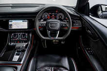 Audi RSQ8 TFSI V8 Vorsprung