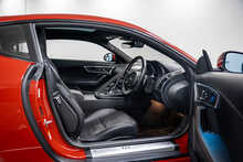 Jaguar F-Type i R-Dynamic