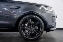 Land Rover Discovery D300 MHEV R-Dynamic HSE