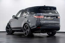 Land Rover Discovery D300 MHEV R-Dynamic HSE