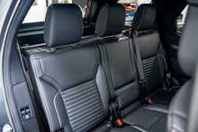 Land Rover Discovery D300 MHEV R-Dynamic HSE