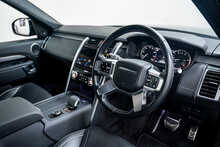 Land Rover Discovery D300 MHEV R-Dynamic HSE