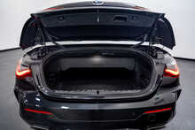 BMW 4 Series M440i MHT