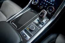 Land Rover Range Rover Sport P575 V8 SVR Carbon Edition