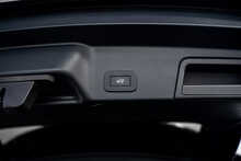 Land Rover Range Rover Evoque P300e Autobiography