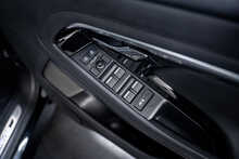 Land Rover Range Rover Evoque P300e Autobiography