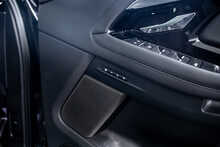 Land Rover Range Rover Evoque P300e Autobiography