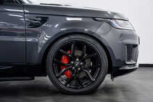 Land Rover Range Rover Sport D300 MHEV HSE Silver