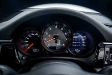 Porsche Macan T V6 S