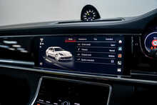 Porsche Panamera V6 E-Hybrid 4 Platinum Edition