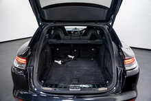 Porsche Panamera V6 E-Hybrid 4 Platinum Edition