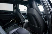 Porsche Panamera V6 E-Hybrid 4 Platinum Edition