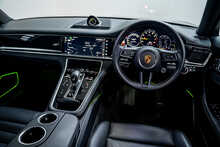 Porsche Panamera V6 E-Hybrid 4 Platinum Edition