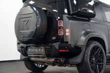 Land Rover Defender 90 P525 V8 Carpathian Edition