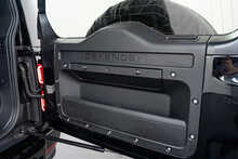 Land Rover Defender 90 P525 V8 Carpathian Edition