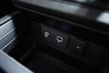 Land Rover Defender 90 P525 V8 Carpathian Edition