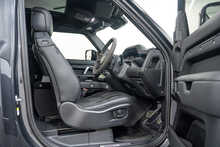 Land Rover Defender 90 P525 V8 Carpathian Edition