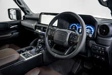 Toyota Land Cruiser 250