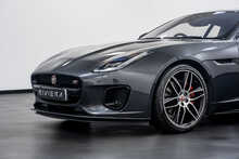 Jaguar F-Type V6 Chequered Flag