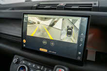 Land Rover Defender 90 D250 MHEV X-Dynamic HSE