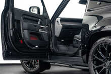 Land Rover Defender 90 D250 MHEV X-Dynamic HSE