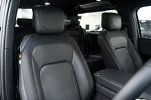 Land Rover Defender 90 D250 MHEV X-Dynamic HSE