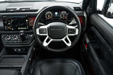 Land Rover Defender 90 D250 MHEV X-Dynamic HSE
