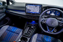 Volkswagen Golf TSI R Black Edition