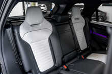 Land Rover Range Rover Sport P635 V8 MHEV SV Edition One Gloss