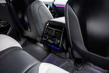 Land Rover Range Rover Sport P635 V8 MHEV SV Edition One Gloss