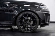 Land Rover Range Rover Sport P575 V8 SVR Carbon Edition
