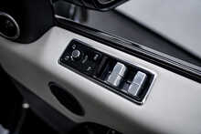 Land Rover Range Rover Sport P575 V8 SVR Carbon Edition