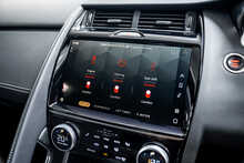 Jaguar E-PACE D204 MHEV R-Dynamic Black