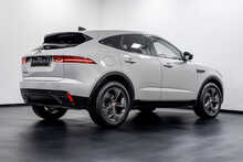 Jaguar E-PACE D204 MHEV R-Dynamic Black