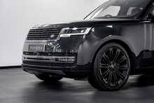 Land Rover Range Rover P400 MHEV HSE